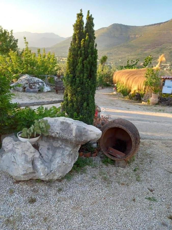 Le Capanne Di Villa Margherita Sonnino Екстер'єр фото