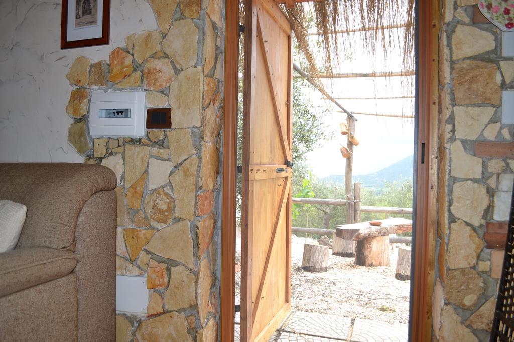 Le Capanne Di Villa Margherita Sonnino Екстер'єр фото