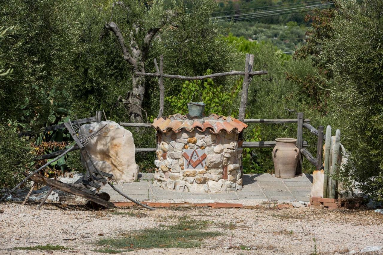 Le Capanne Di Villa Margherita Sonnino Екстер'єр фото